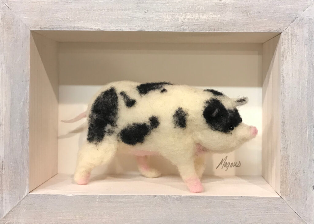 Oinker — needlefelted wool