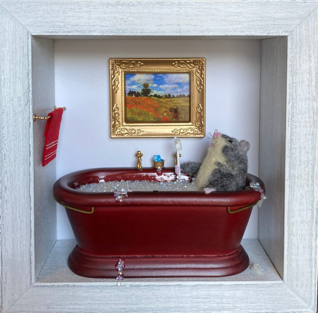 Victorian Bathing Mouse — needlefelted wool